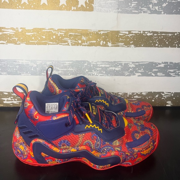 Adidas Dame “Bel Air” - Picture 2 of 7